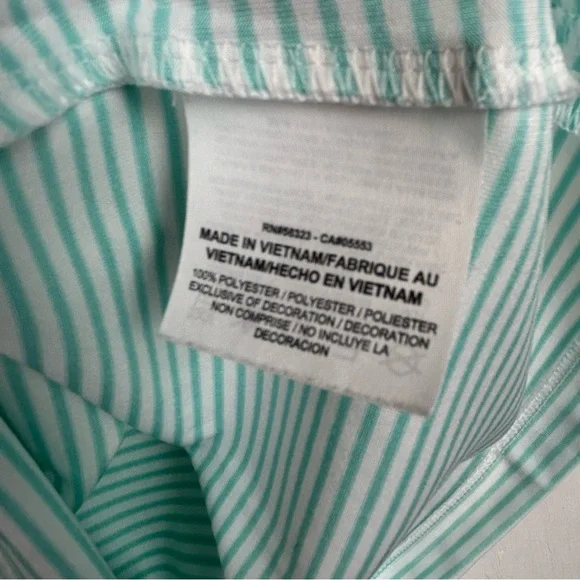 **SOLD**Nike | NIKEGOLF women’s sleeveless blue/green shirt top 1/4 button polo - Picture 12 of 16